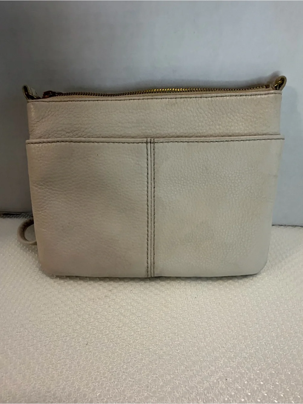 HOBO Cream Leather Wristlet Clutch - Stylish Everyday Carry
